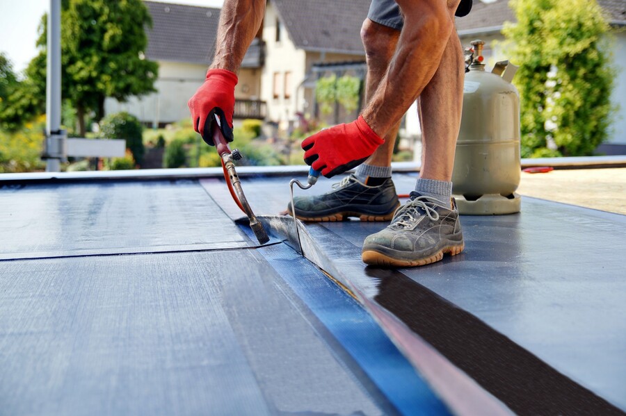 Flat Roofing by WiseMen Roofing & Construction